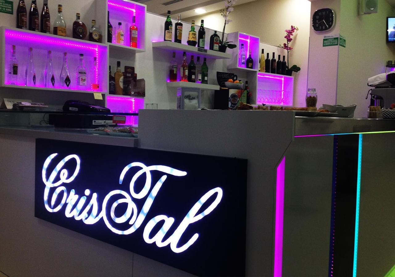 Cristal Rooms 皮亚琴察 外观 照片