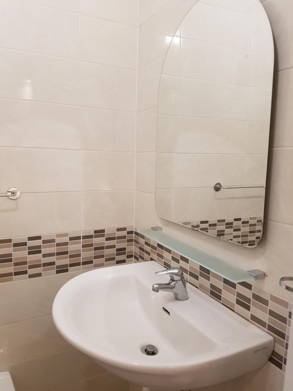 Cristal Rooms 皮亚琴察 外观 照片